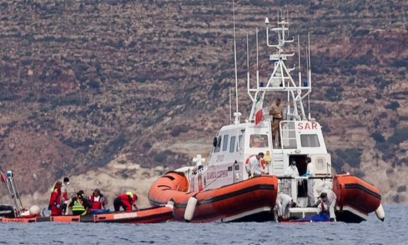 Μυστήριο με 400 μετανάστες που αγνοούνται από την Κυριακή στη Μεσόγειο