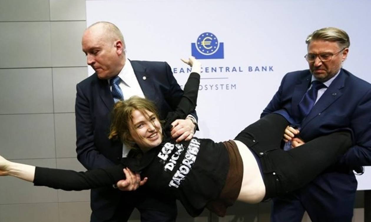 Οι FEMEN ανέλαβαν την ευθύνη για την επίθεση στον Ντράγκι