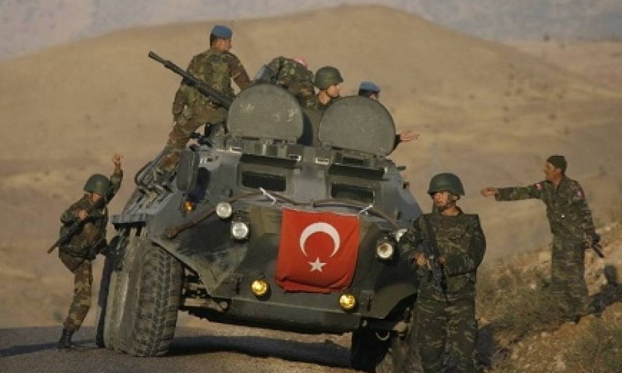 Θα επιτρέπεται η χρήση κινητών τηλεφώνων στους Τούρκους στρατιώτες
