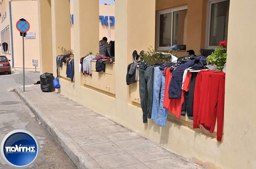 Καταυλισμός προσφύγων η Αστυνομική Διεύθυνση Χίου (photos)