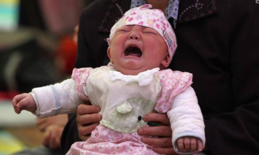 Eστιατόριο δηλώνει πως δε δέχεται μωρά που ουρλιάζουν και γίνεται χαμός