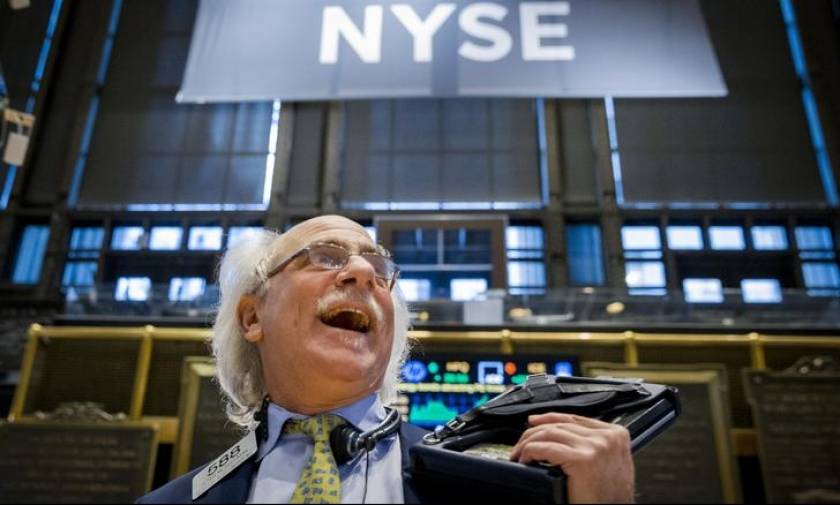 Wall Street: Με ρεκόρ 15ετίας έκλεισε ο Nasdaq