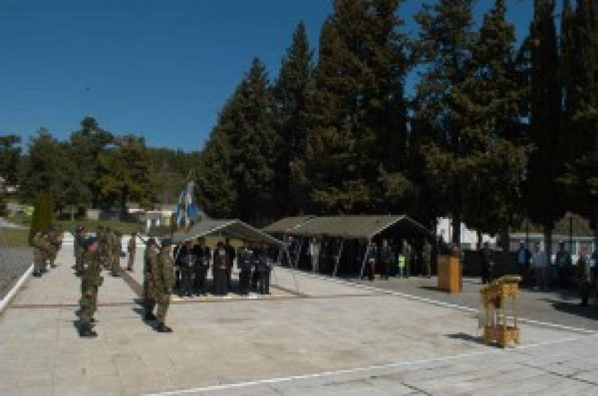 Εορτασμός του Αγ. Γεωργίου στο στρατόπεδο «Μακεδονομάχων» (pics)