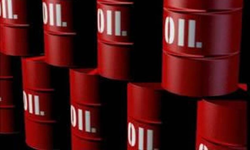 Σιγκαπούρη: Κοντά σε υψηλό του 2015 οι τιμές πετρελαίου