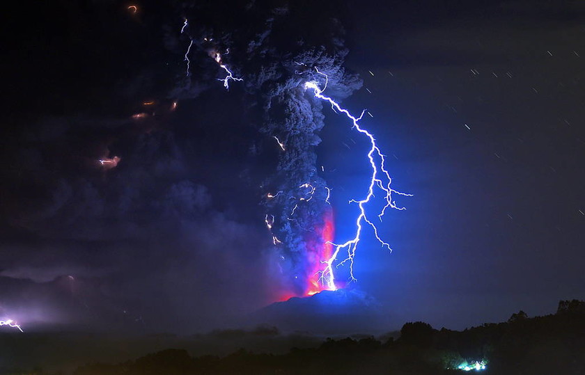 Μέχρι την Αργεντινή έφτασε η τέφρα του ηφαιστείου Καλμπούκο της Χιλής (pics)