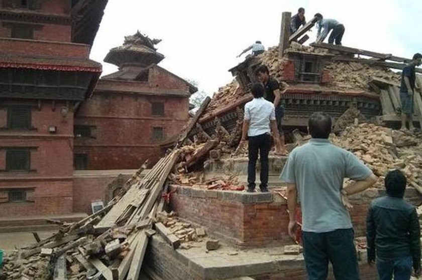 Νεπάλ: Συγκλονιστικό βίντεο από τον ισχυρό σεισμό