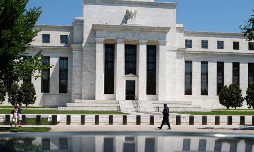 Fed: Αυξημένες οι πιθανότητες ενός Grexit