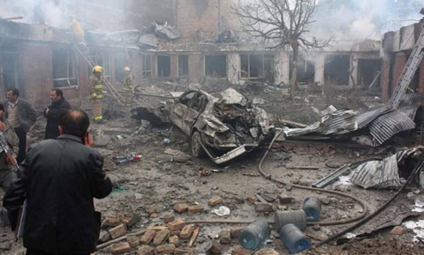 Ουκρανία: Σφοδρός βομβαρδισμός χωριού στρατηγικής σημασίας