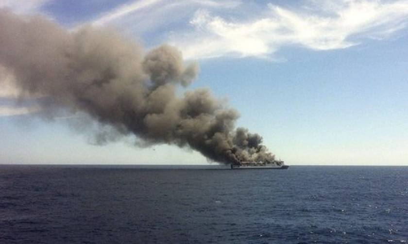 Μαγιόρκα: Επιβατηγό πλοίο τυλίχθηκε στις φλόγες εν πλω