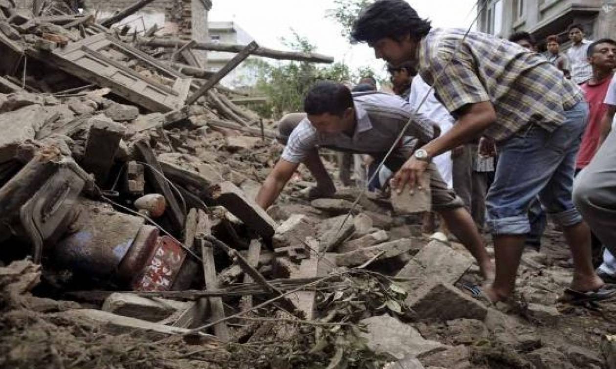 Σεισμός Νεπάλ: Πλησιάζουν τους 6.000 οι νεκροί