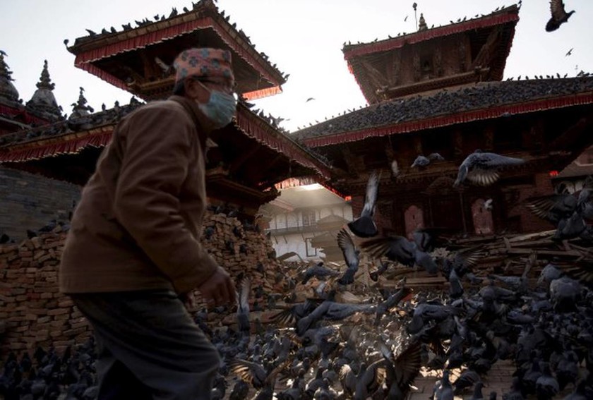 Σεισμός Νεπάλ: Ξεπέρασαν τους 7.000 οι νεκροί