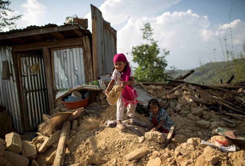 Σεισμός Νεπάλ: Ξεπέρασαν τους 7.000 οι νεκροί