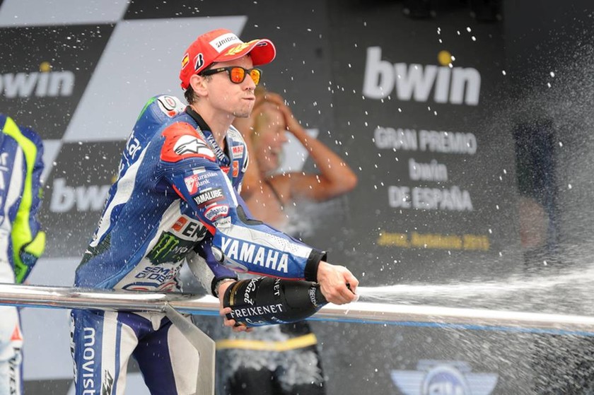 MotoGP Grand Prix Χερέθ: Lorenzo ο κατακτητής