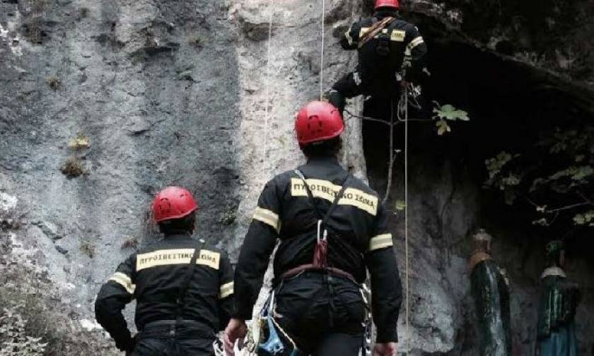 Κρήτη: Επιχείρηση διάσωσης 67χρονου που έπεσε σε φαράγγι