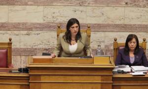 Την απόσυρση τριών τροπολογιών ζήτησε η Ζωή Κωνσταντοπούλου