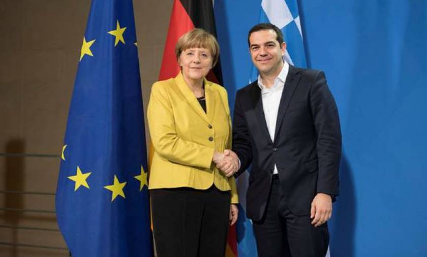 Chancellor Merkel 'doing everything she can' to keep Greece in eurozone, German spokesman says