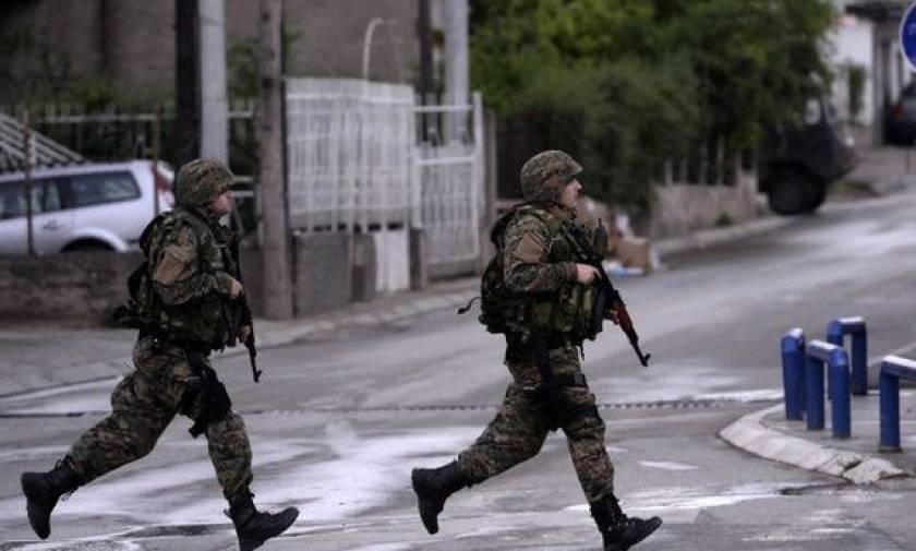 Σκόπια: Στους 24 οι νεκροί των συγκρούσεων μεταξύ αστυνομικών και ένοπλων Αλβανών