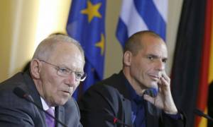 Eurogroup: Σαράντα λεπτά κράτησε το τετ α τετ Βαρουφάκη – Σόιμπλε