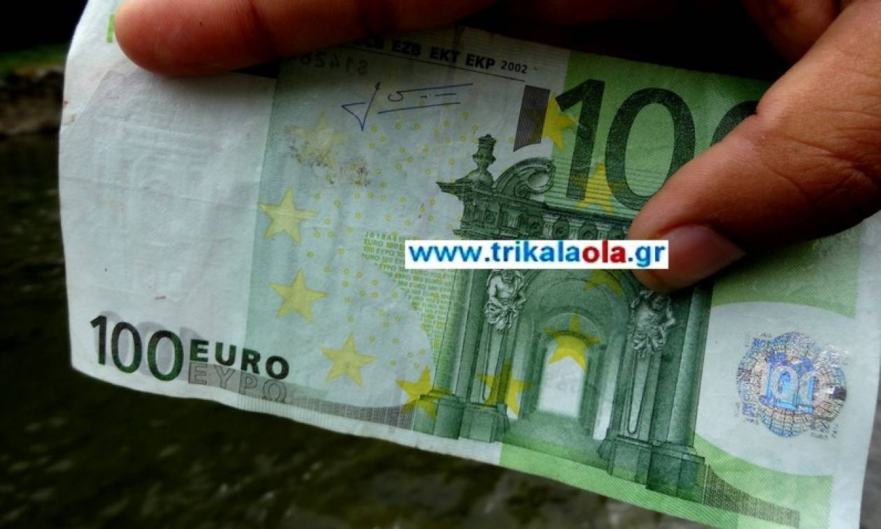 Τρίκαλα: Βρέθηκε ο άνθρωπος που πέταξε τα ευρώ στον Ληθαίο ποταμό