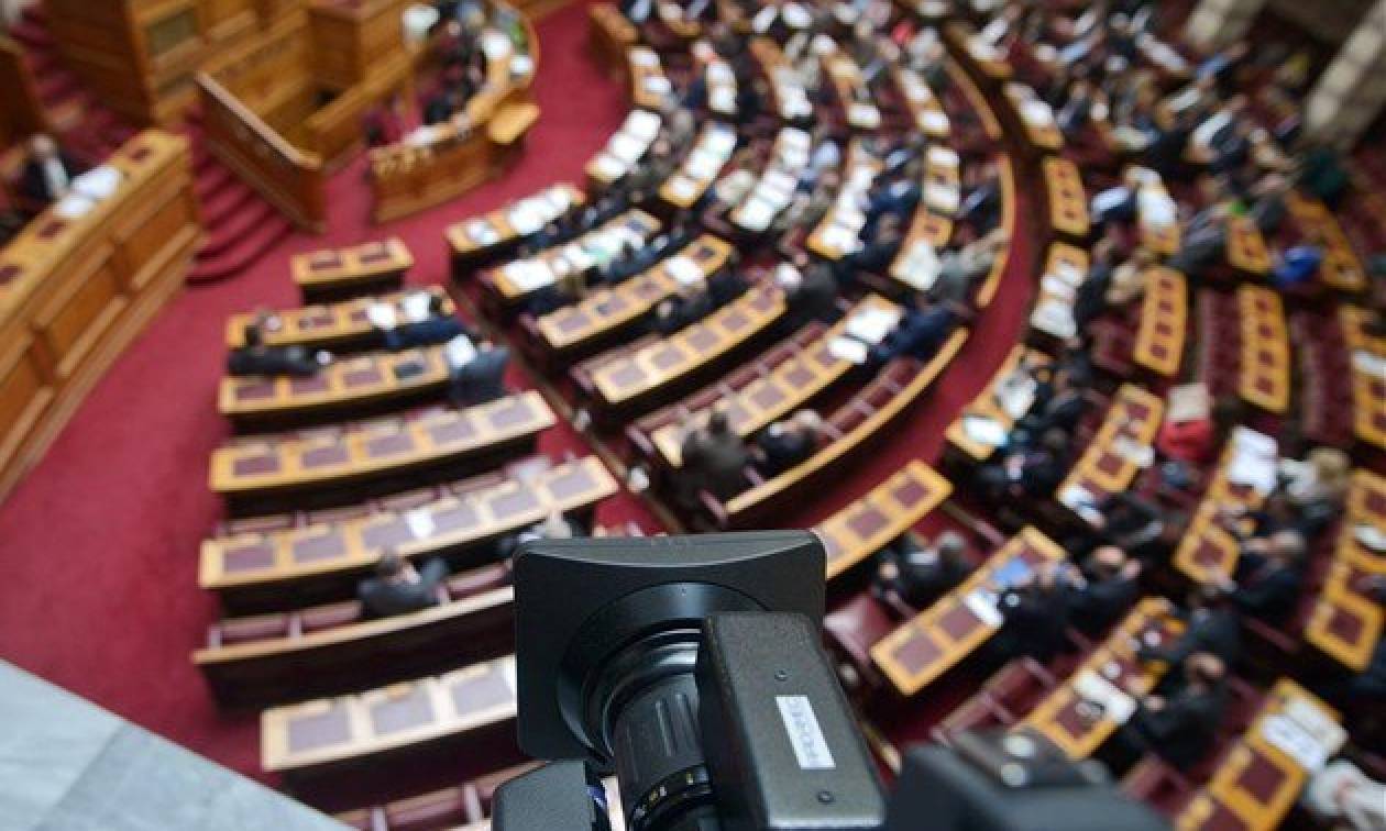 Βουλή: Άρχισε στην Ολομέλεια η συζήτηση της ΠΝΠ για τη ρύθμιση ληξιπρόθεσμων οφειλών