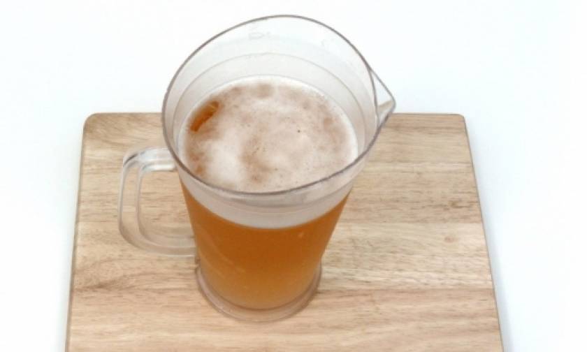 Δείτε πώς μπορείτε να κρυώσετε άμεσα μια ζεστή μπύρα! (video)