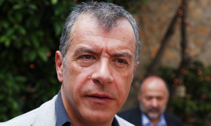 Θεοδωράκης: Θα στηρίξουμε χωρίς ανταλλάγματα μια συμφωνία ωφέλιμη για το λαό
