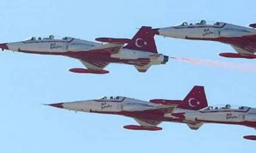 Τουρκικά μαχητικά αεροσκάφη πάνω από Χίο και Σάμο