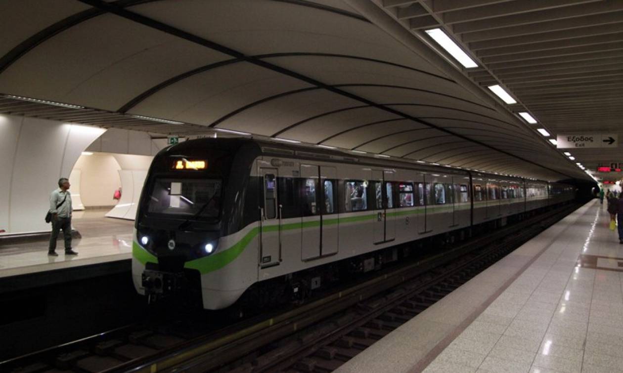 Τραγωδία στο Μετρό - Άνδρας έπεσε στις γραμμές και διαμελίστηκε