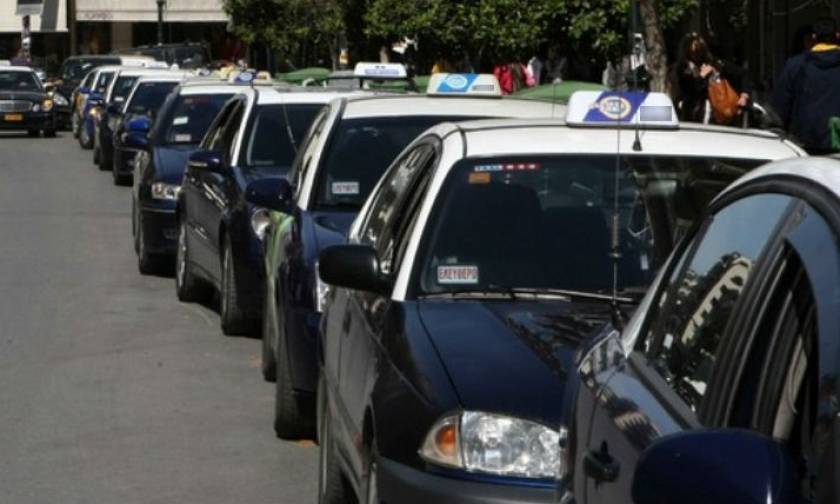 Επιδειξιομανής οδηγός ταξί συνελήφθη στη Θεσσαλονίκη