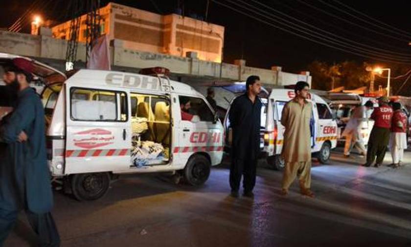 Πακιστάν: Ένοπλοι σκότωσαν τουλάχιστον 19 επιβάτες δύο λεωφορείων