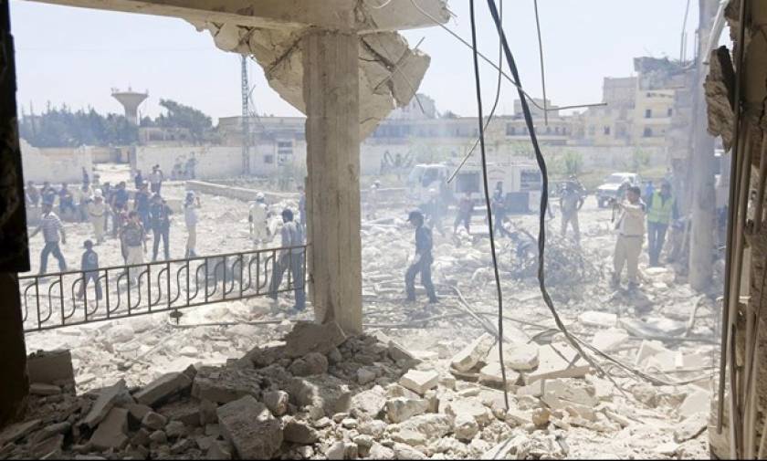 Συρία: Νεκροί 45 άμαχοι σε αεροπορικές επιδρομές στο Χαλέπι