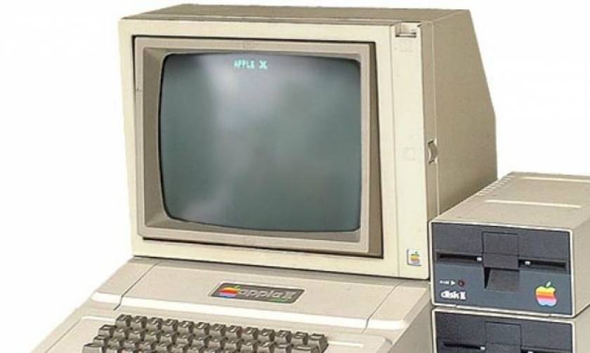 ΗΠΑ: Βρήκε σπάνιο υπολογιστή Apple, τον πέταξε σε κάδο και θα πάρει 100.000 δολάρια!
