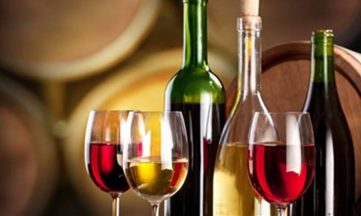 Λιγότερο κρασί πίνουν οι 'Ελληνες