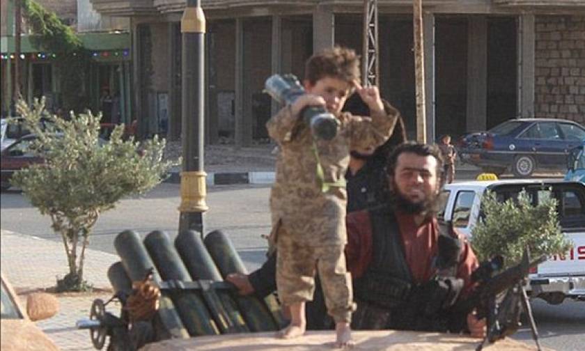 Ιράκ: Παιδομάζωμα από το Ισλαμικό Κράτος - Εκπαιδεύουν 500 παιδιά για τζιχαντιστές