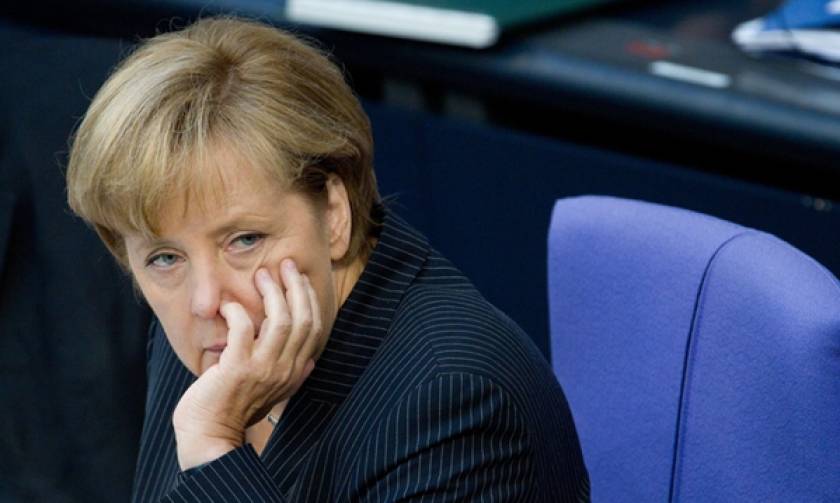 Η Μέρκελ προωθεί ριζικές αλλαγές στην Ευρωζώνη