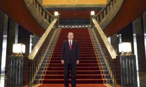 Ερντογάν: «Το πρωθυπουργικό γραφείο ήταν γεμάτο κατσαρίδες, γι’αυτό μετακόμισα»