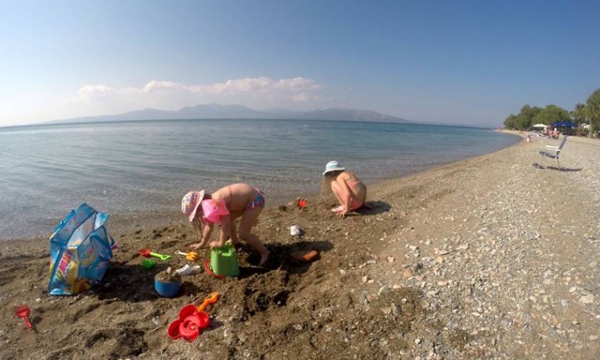 Προσοχή! Δείτε ποιες από τις παραλίες της Αττικής είναι ακατάλληλες για κολύμπι