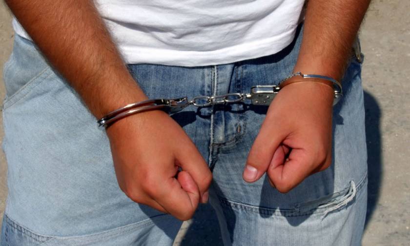 Αλμυρός: Σύλληψη 25ρονου αλλοδαπού για διακίνηση ναρκωτικών