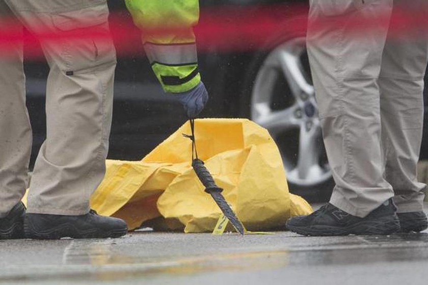 Αστυνομικοί πυροβολούν θανάσιμα ισλαμιστή που σχεδίαζε επιθέσεις στη Βοστώνη (video)