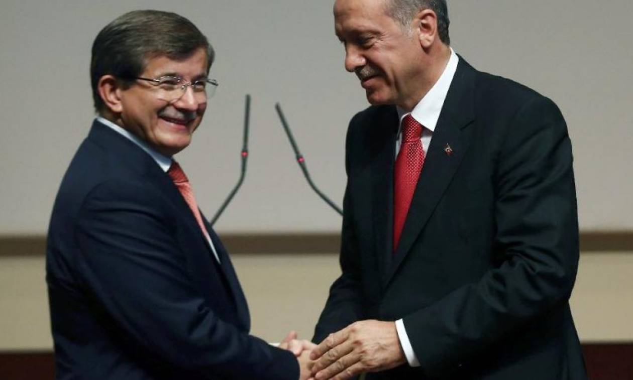 Τουρκία: Δεκτή από τον Ερντογάν η παραίτηση της κυβέρνησης του πρωθυπουργού Νταβούτογλου