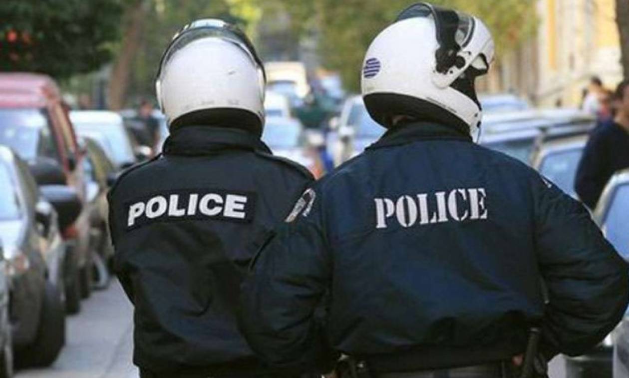 Συνελήφθη αστυνομικός για συμμετοχή σε συμμορία «μπράβων»