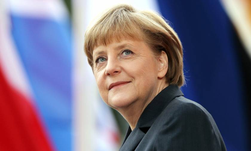 Βloomberg: Η Γερμανία εξετάζει την πιθανότητα μερικής εκταμίευσης της δόσης προς την Ελλάδα