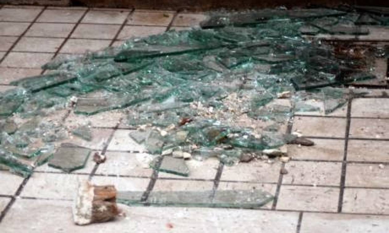 Βαρθολομιό Ηλείας: 34χρονος σε αμόκ έσπασε τζαμαρίες και αυτοκίνητα