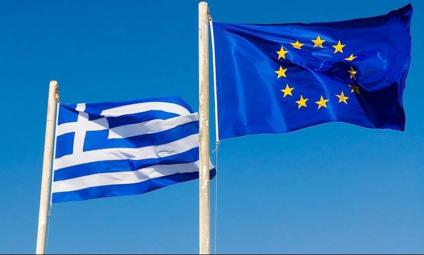 Ρέντσι: Θέλουμε την Ελλάδα στο ευρώ, αλλά πρέπει να το θέλει και εκείνη