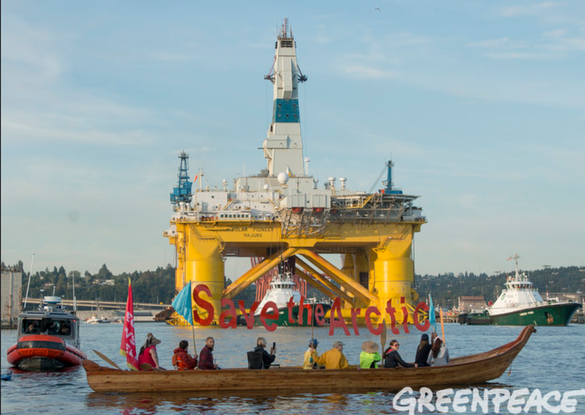 Οικολόγοι περικύκλωσαν πλατφόρμα της Shell στις δυτικές ΗΠΑ (photos)