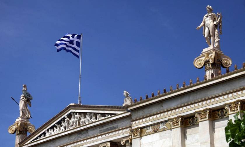 Foreign Policy: Απίστευτα ανόητα τα προγράμματα στήριξης της Ελλάδας