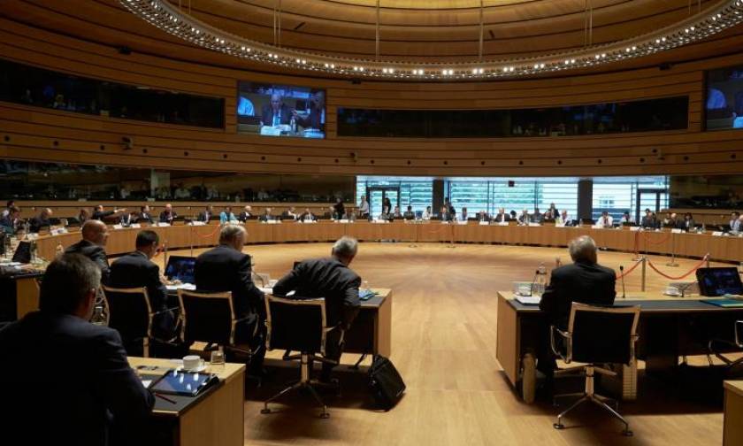 Συνεδριάζει το Ecofin: Στο επίκεντρο το «Ταμείο Γιουνκέρ» και η φοροδιαφυγή