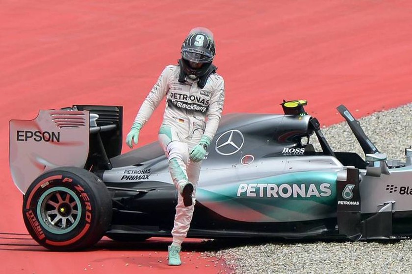 F1 Grand Prix Αυστρίας: Ο Hamilton στην pole παρά το λάθος (photos)