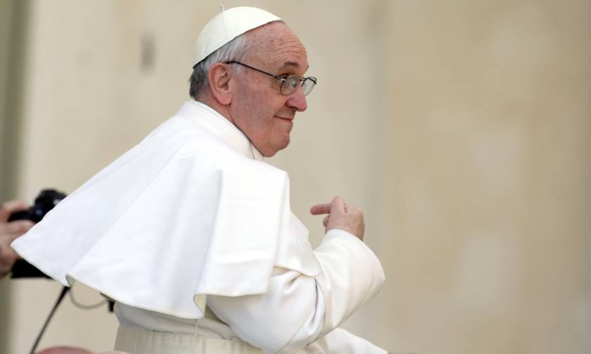 Πάπας Φραγκίσκος: «Οι μετανάστες δεν είναι εμπορεύματα»