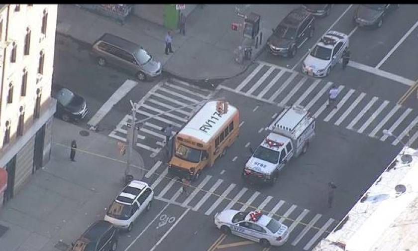 Νέα Υόρκη: Πυροβολισμοί σε σχολικό λεωφορείο (video)